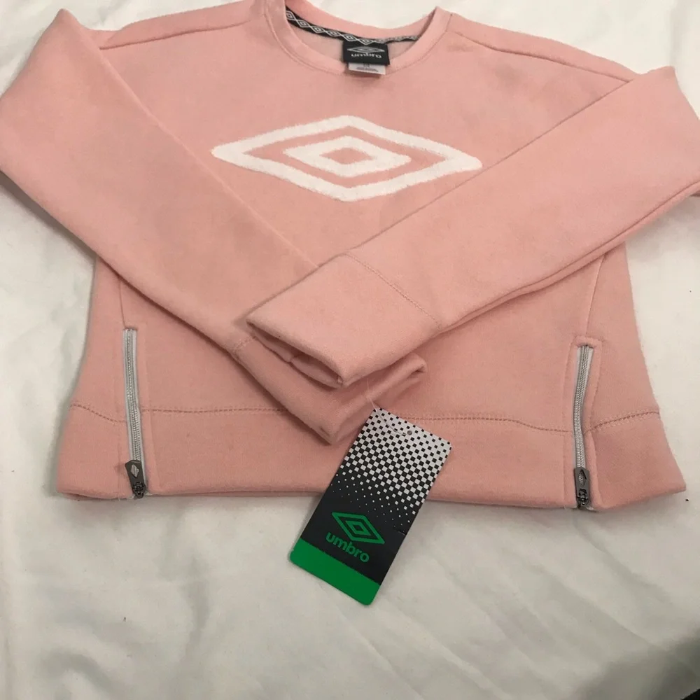 NWT children’s Umbro pullover pink sweatshirt size M(7/8)